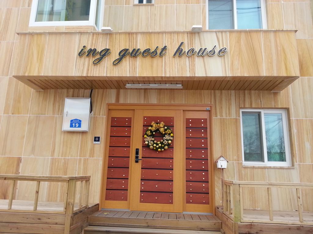 Gangneung Ing Guesthouse Eksteriør billede